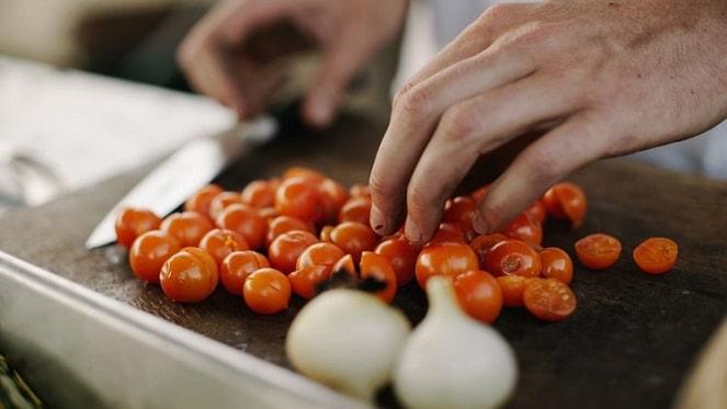Lockdown Lunch Ideas - Tummy Warming Soup, Toasties & Tuna Nicoise With A Twist