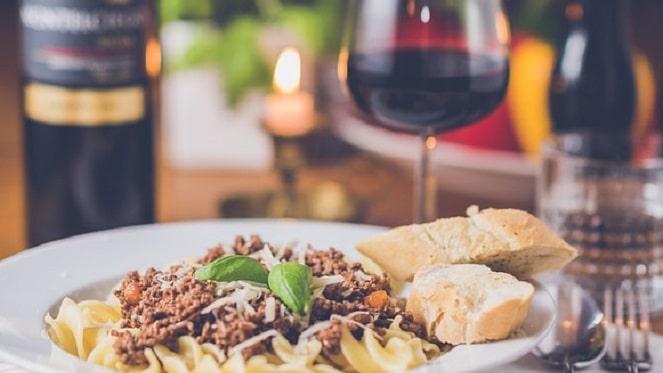 Food & Wine Tasting At High Stakes