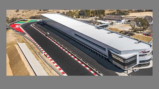 Racing Around The Kyalami Grand Prix Course